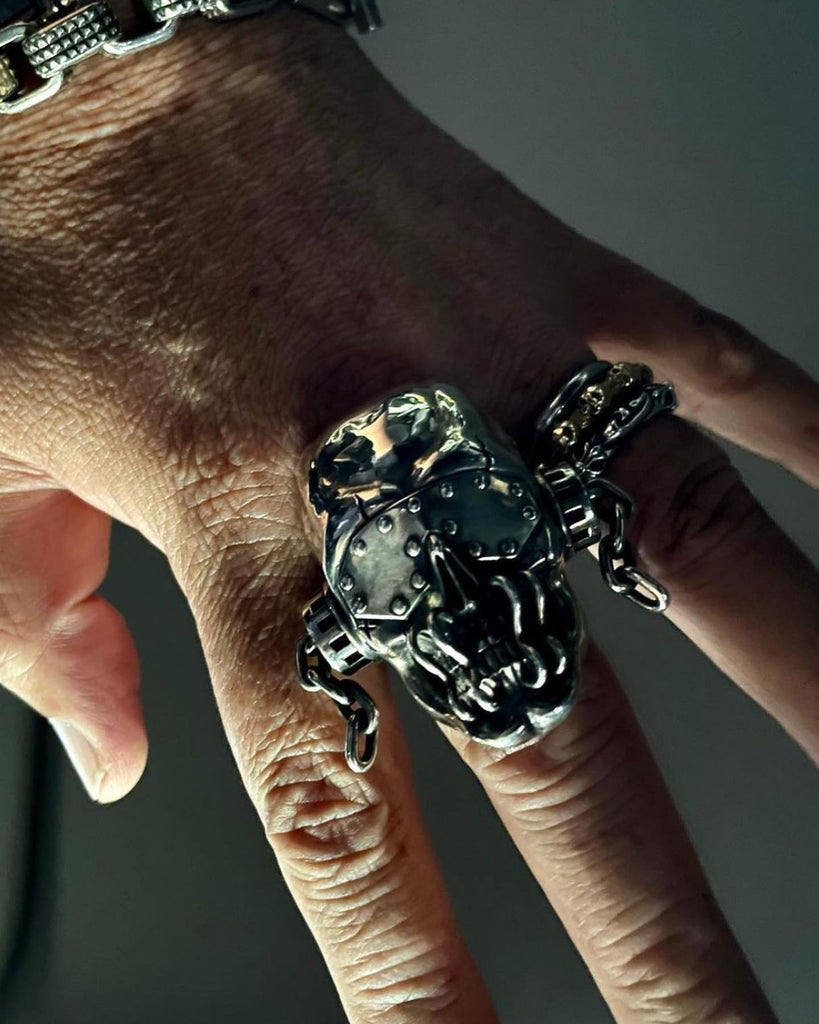 Heavy Metals π₯ Vi