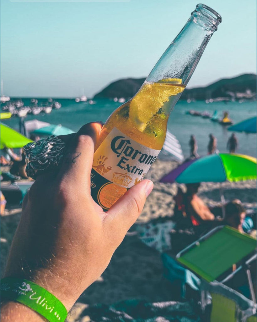Friday Feels Cheers