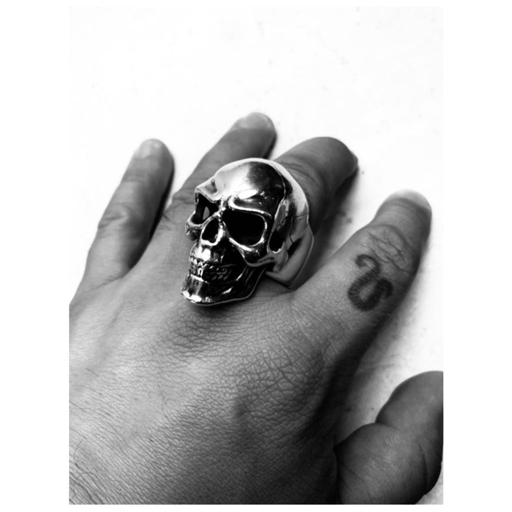 Anatomical Skull Ring 💀 @ajtjewellery...