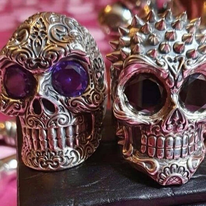 LEFT OR RIGHT? 💀 REGAL...