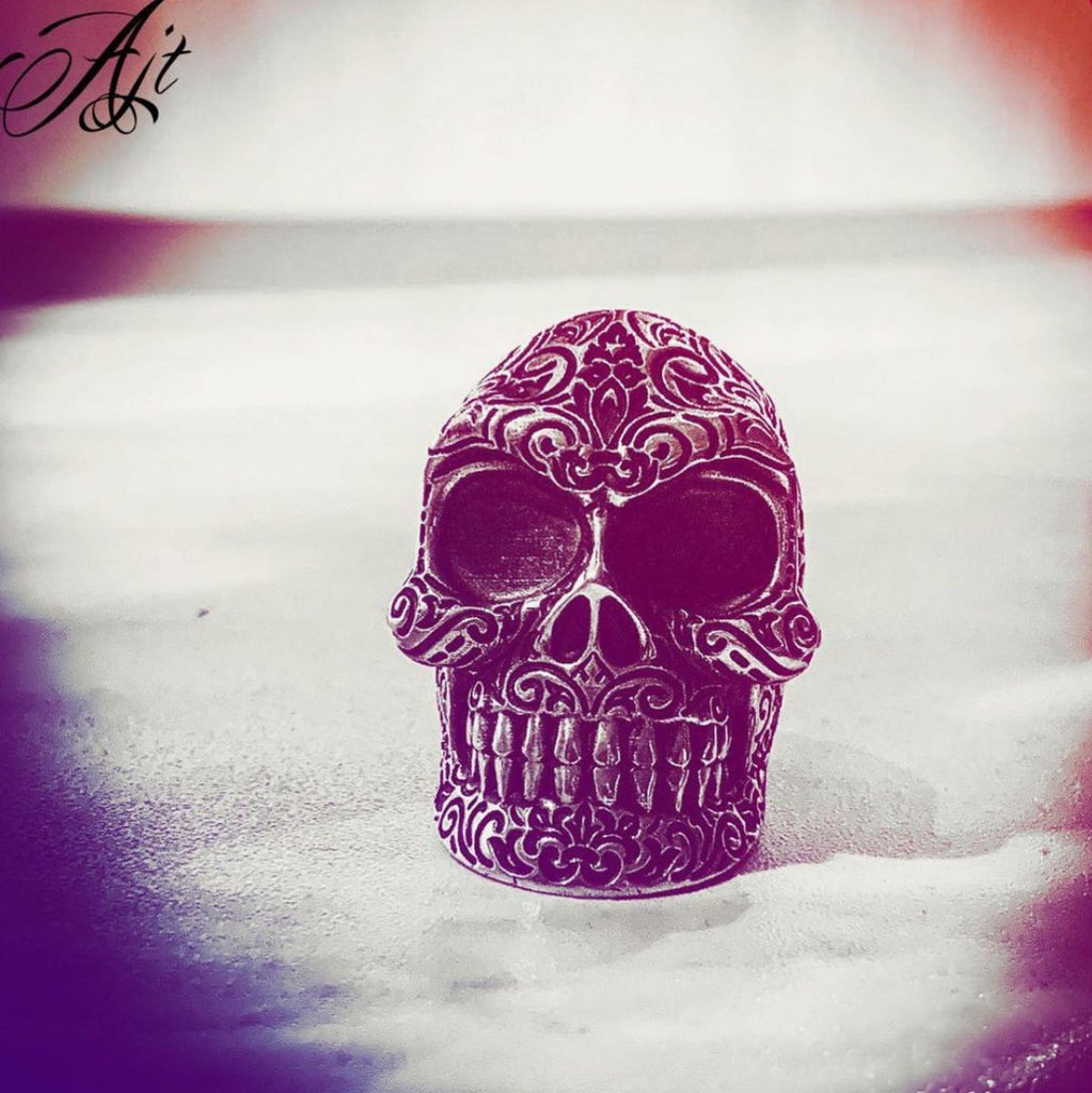 REGAL SKULL RING 💀👊🏻 SPOTTED...